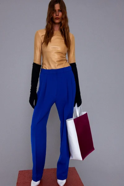 Look 17